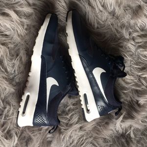 Nike Air Max Thea's